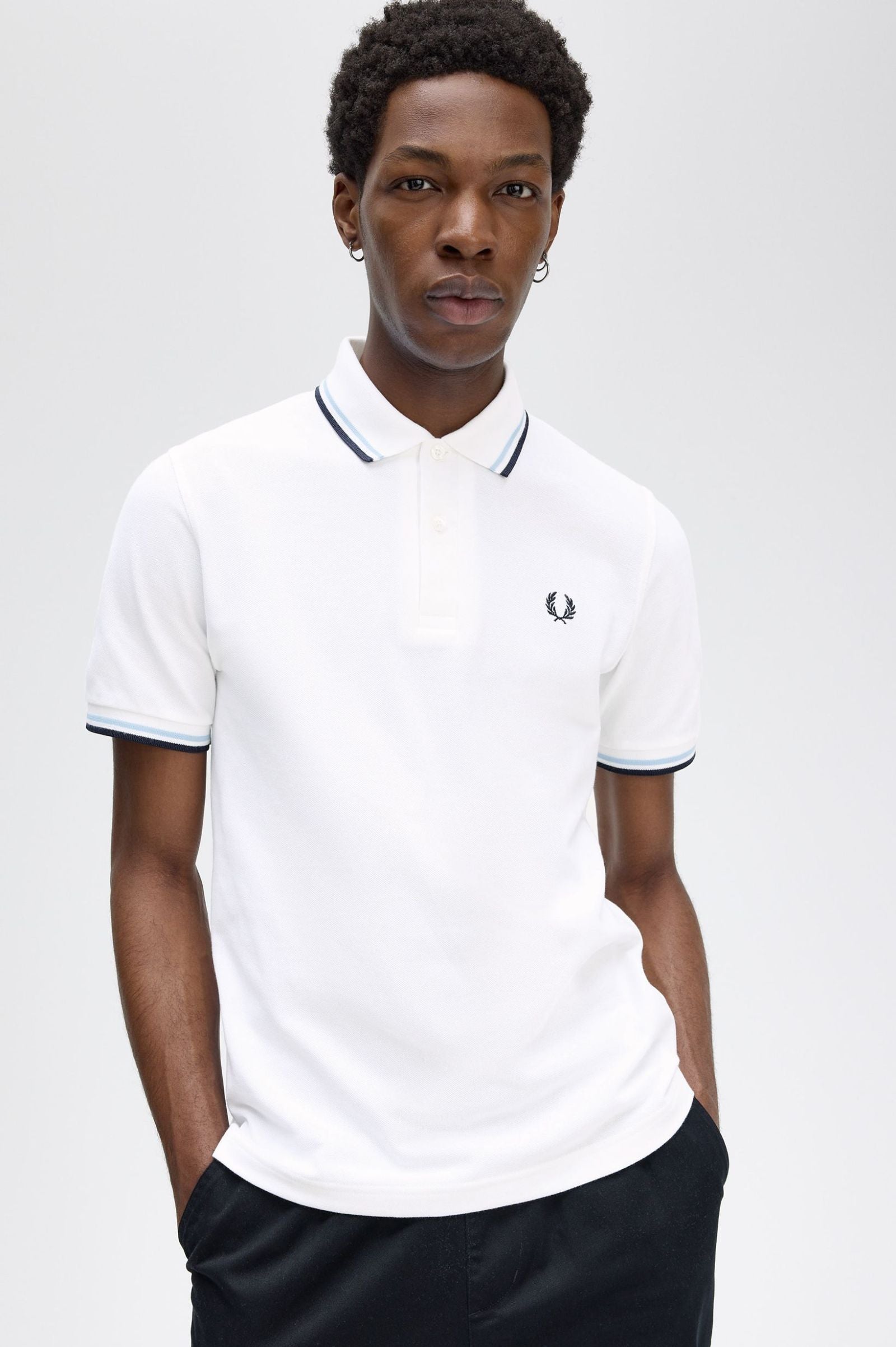 THE SHIRT (White / Ice / Navy)