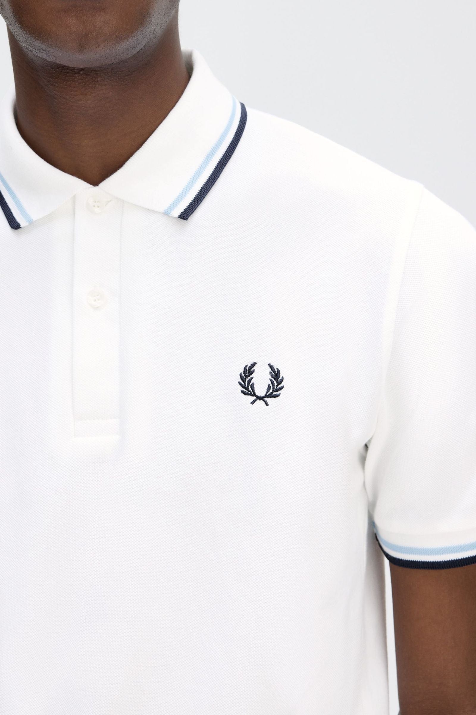 THE SHIRT (White / Ice / Navy)