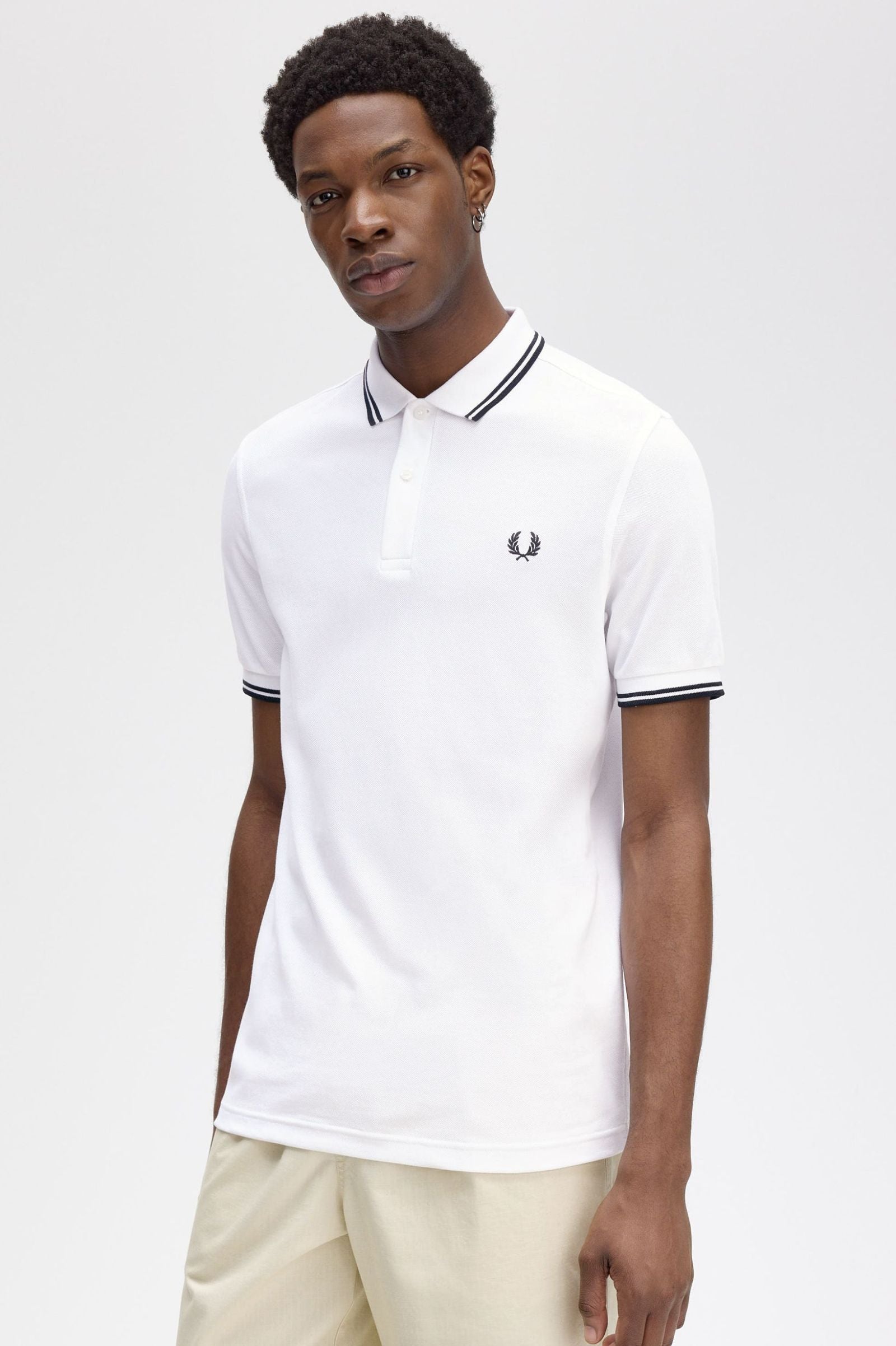 THE ShirtM3 T-SHIRT (White / Black / Black)