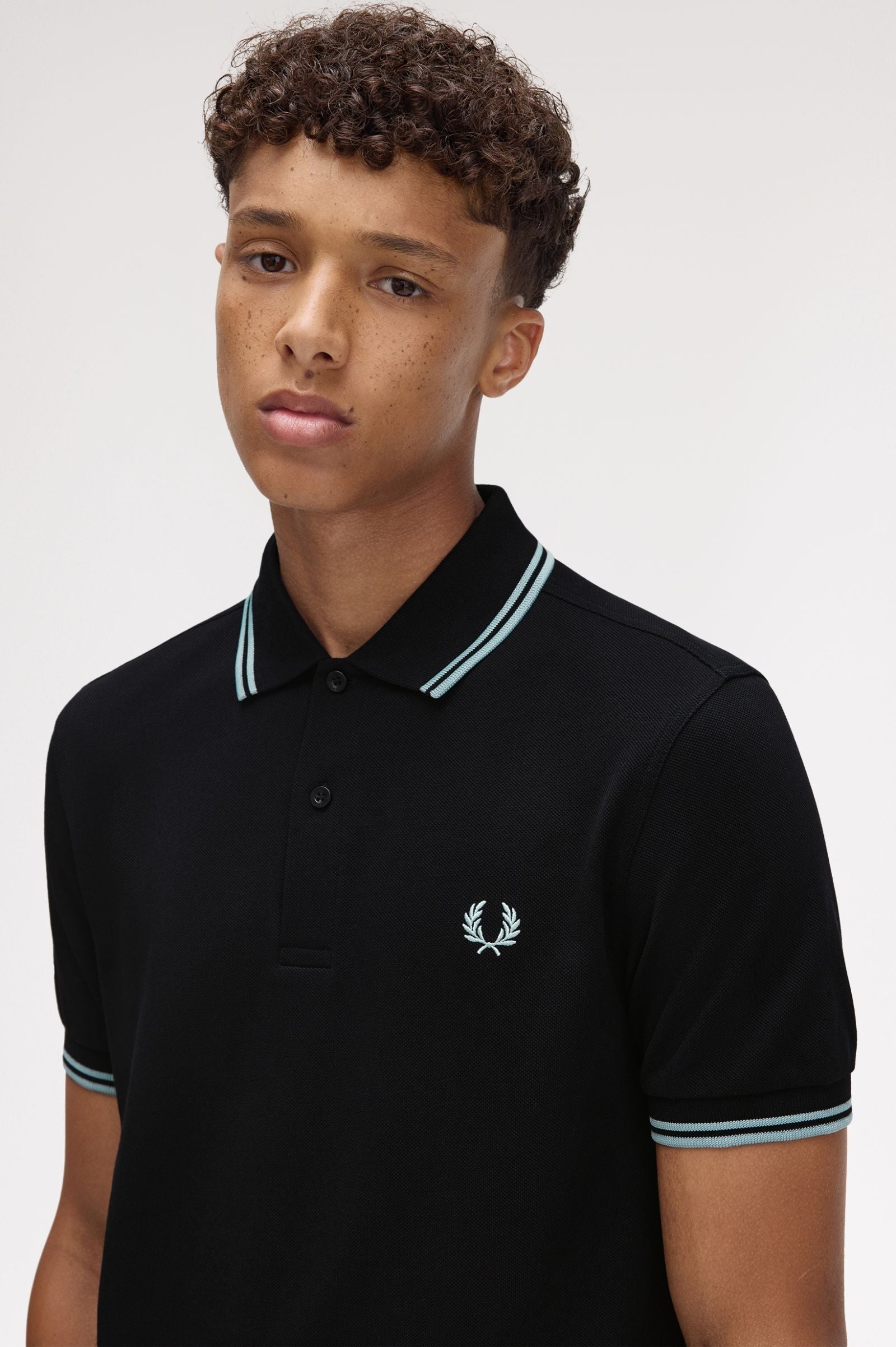 THE SHIRT (Black / Silver Blue / Silver Blue)