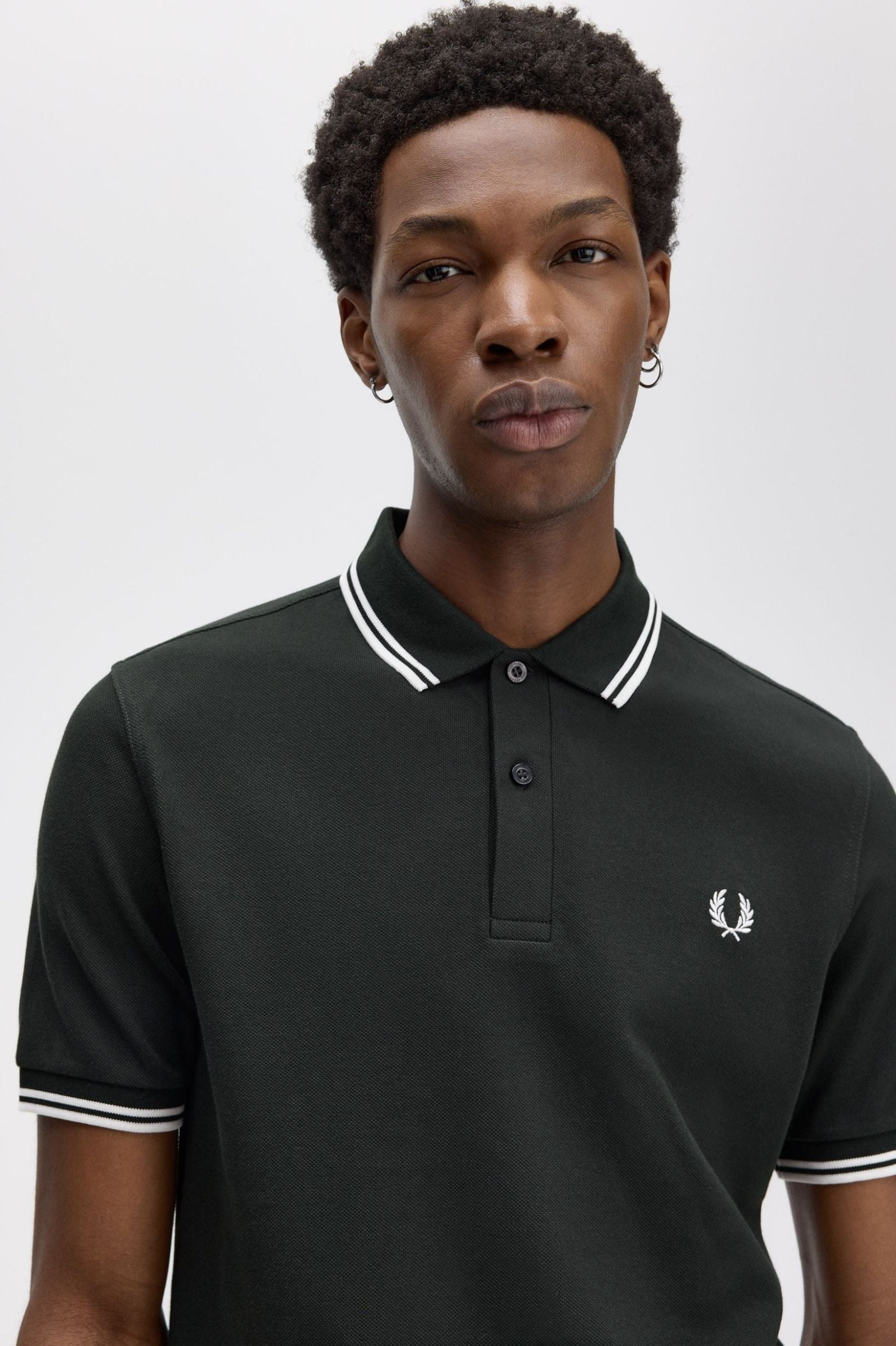 THE SHIRT (Midnight Green / Snow White / Snow White)