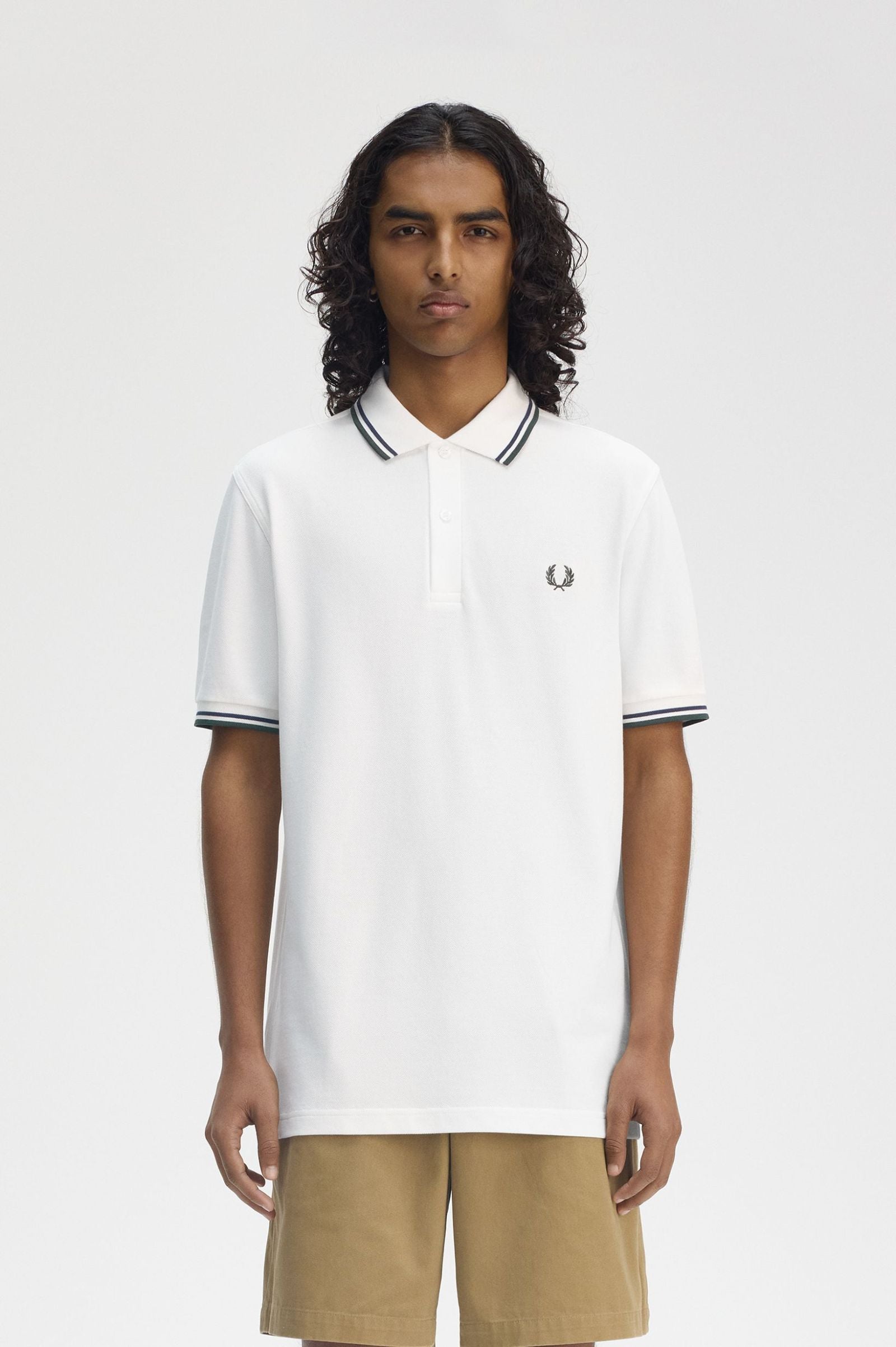 THE SHIRT (Snow White / Tennis Blue / Field Green)