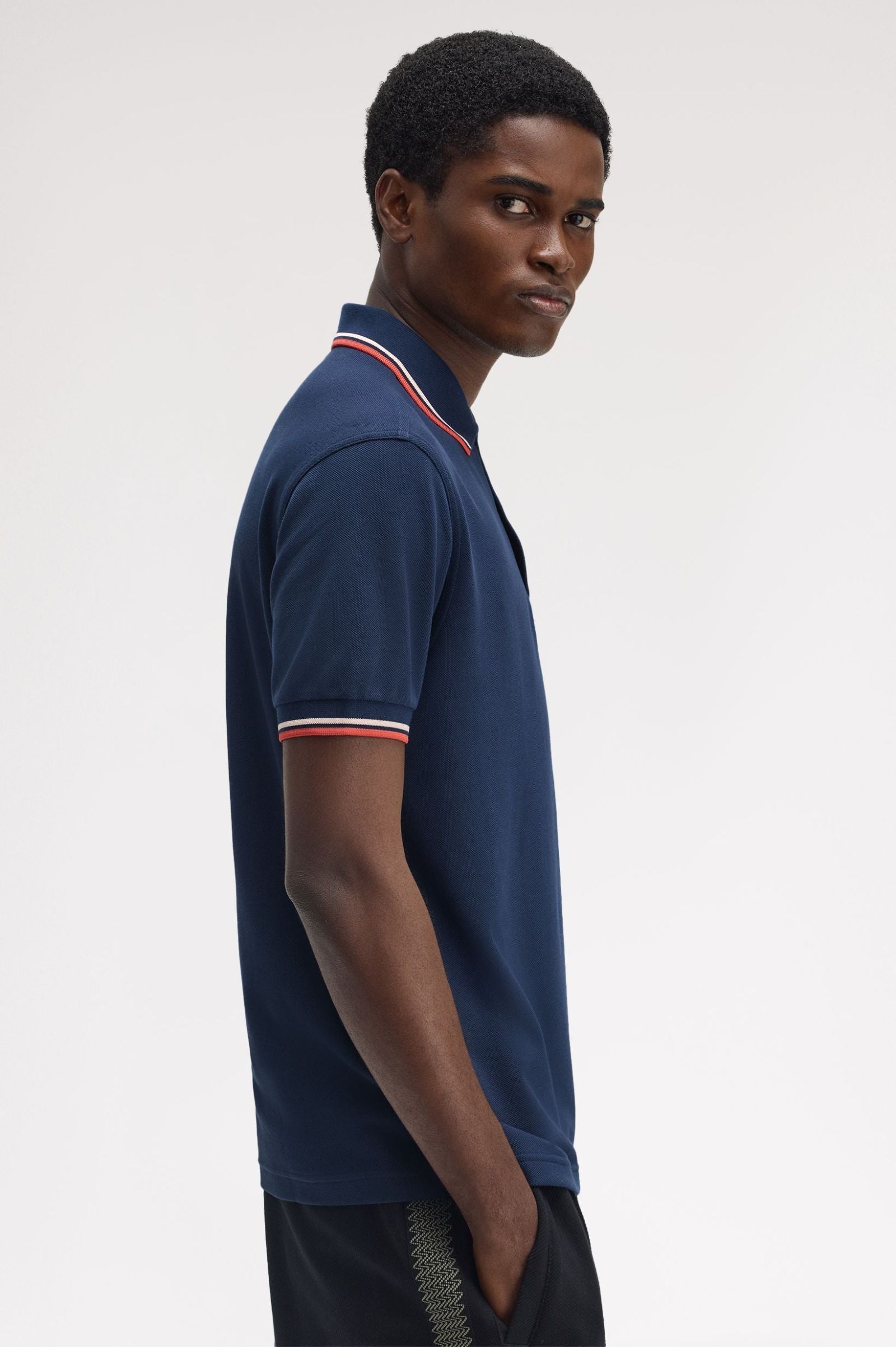 THE SHIRT (Tennis Blue / Silky Peach / Flamingo Tan)