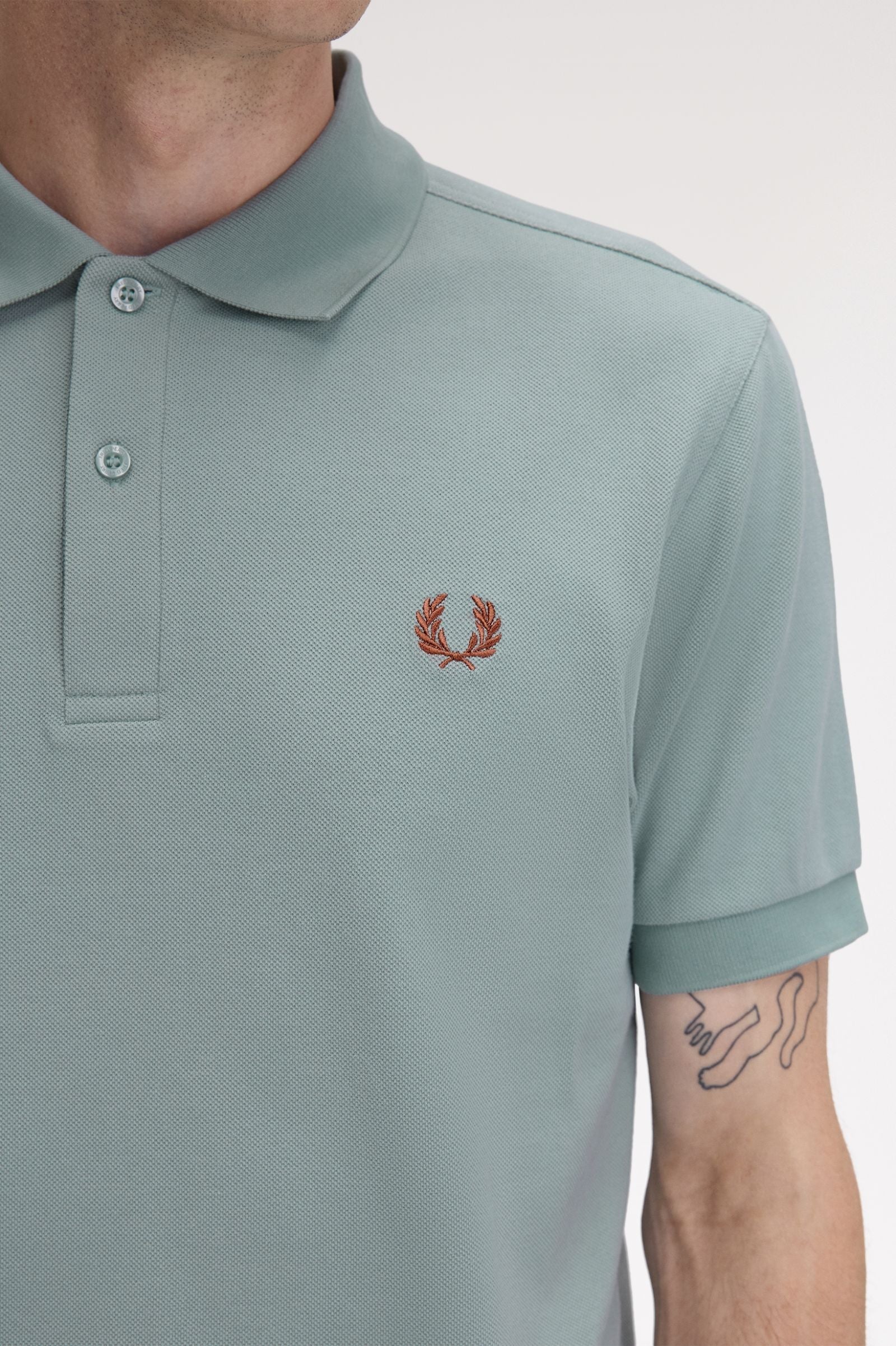 THE SHIRT (Silver Blue / Cinnamon)
