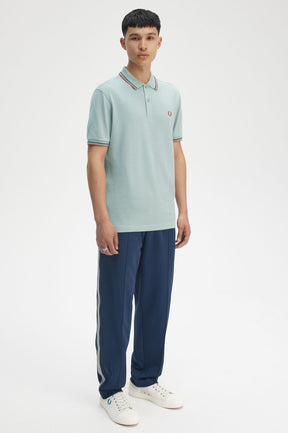 THE SHIRT (Silver Blue / Tennis Blue / Cinnamon)