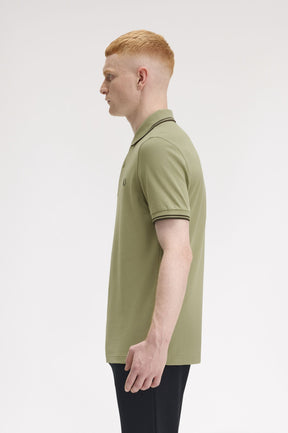 THE SHIRT (Mint Olive / Midnight Green / Midnight Green)