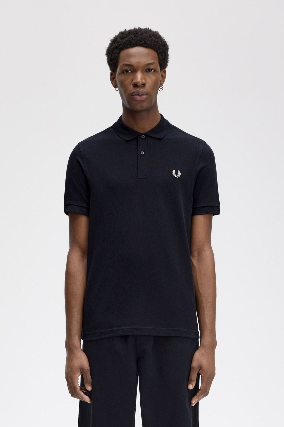 THE SHIRT (Black / Snow White)